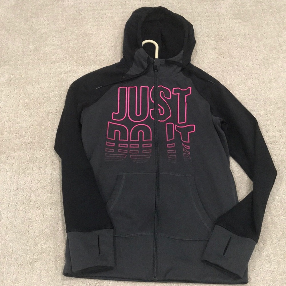 THERMA-FIT NIKE HOODIE